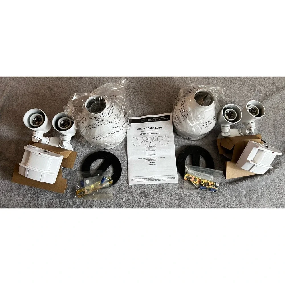 Defiant Motion‎ Security Light 2-Pack White 180° Sensor Open Box Unused